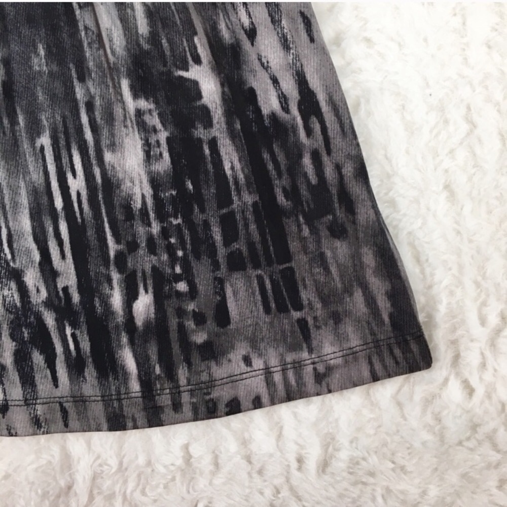 Bebop abstract tie back dress - Picture 7 of 8